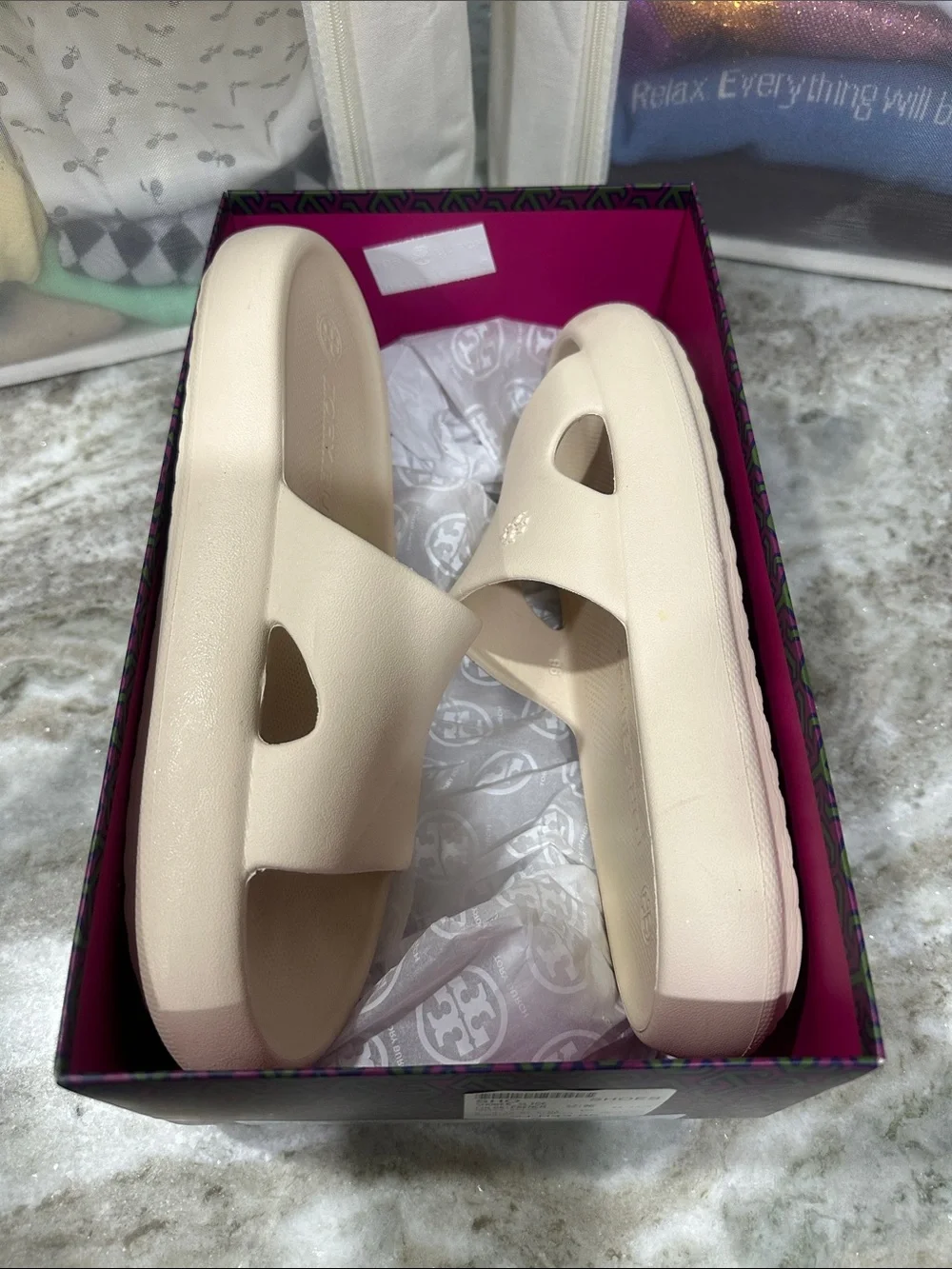 Authentic Tory Burch French Pearl Slide Sandals in Cream size 9